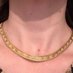 Elegant Fashion Necklace